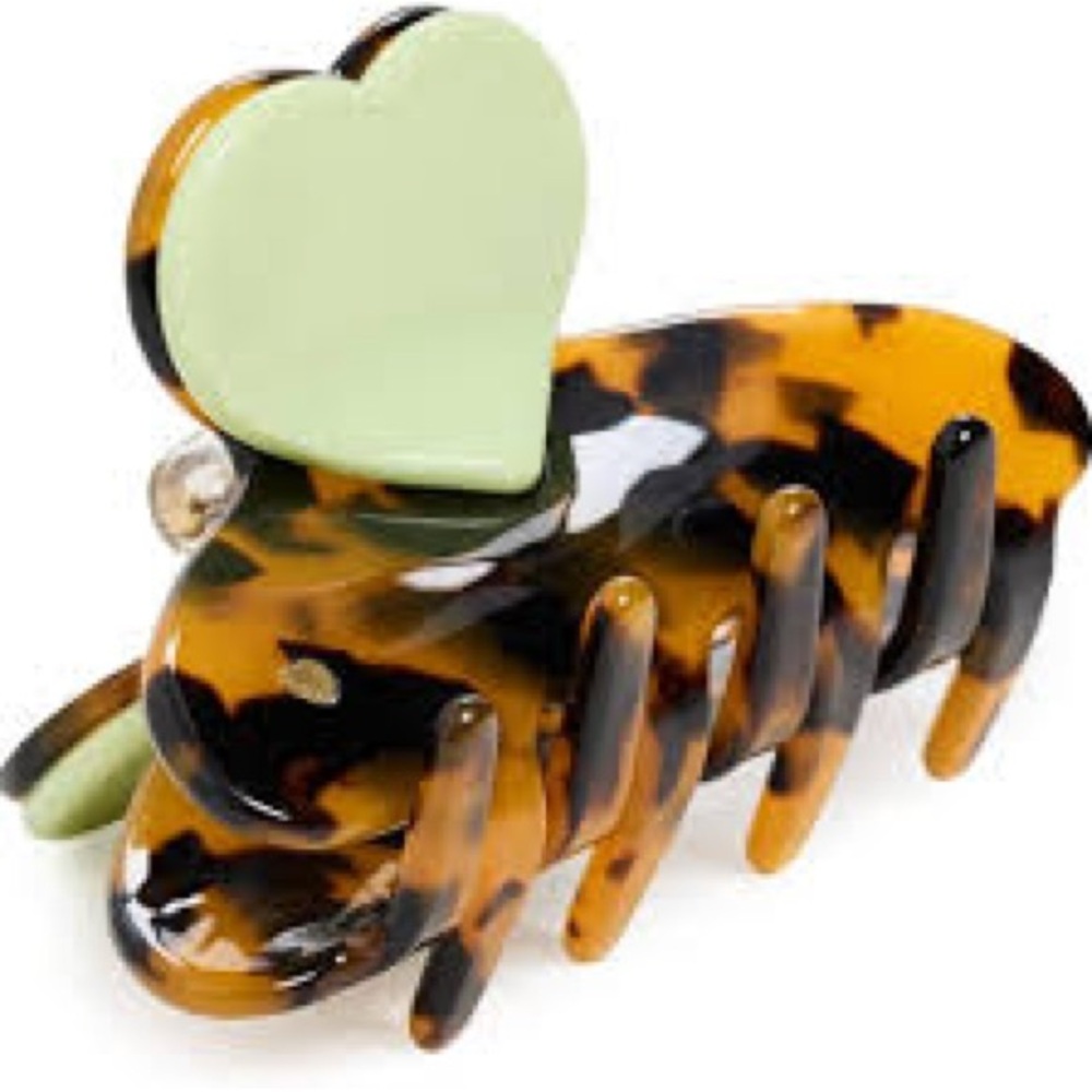 Alison Lou Tortoiseshell & Pale Green Heart Hair Claw Clip